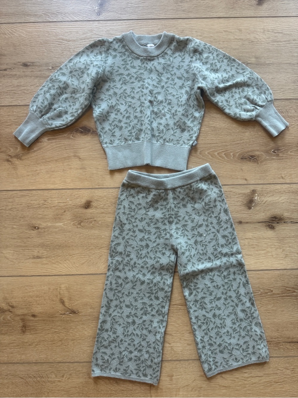 Kids Sage Leaf-Print Knit Set - Matching Sweater Top & Wide Leg Pants
